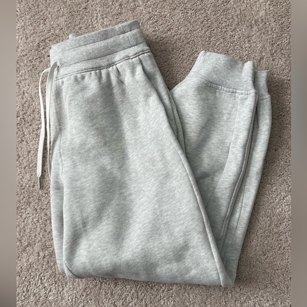 Grey Lulu Lemon Sweat Pants